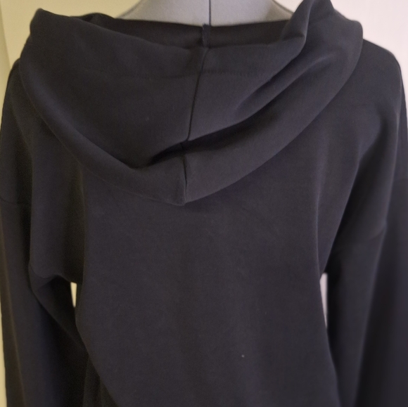 Orange Kiss Black Sweatshirt W/Butterfly, Hooded with Tie. Size Med - Picture 7 of 9